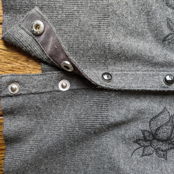 White House Black Market Grey Sweater - Picture 3 of 6